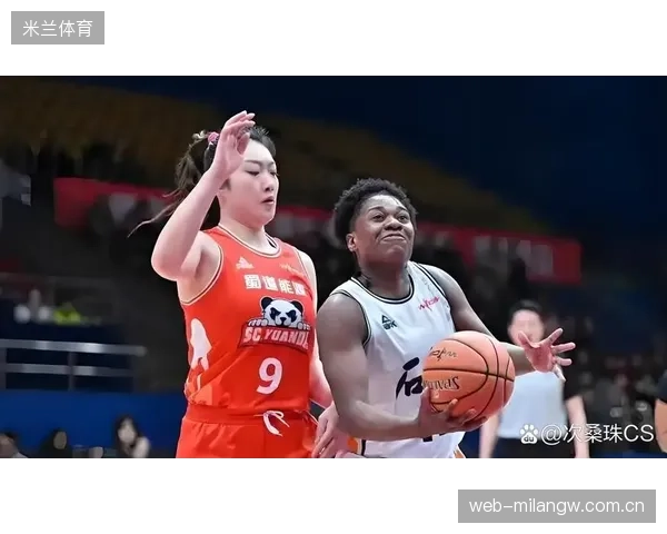 女篮亚运惨败后的李梦：从沉默到爆发的勇气